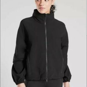 Athleta Stay Fly Windbreaker Jacket |  Black | M | gently loved